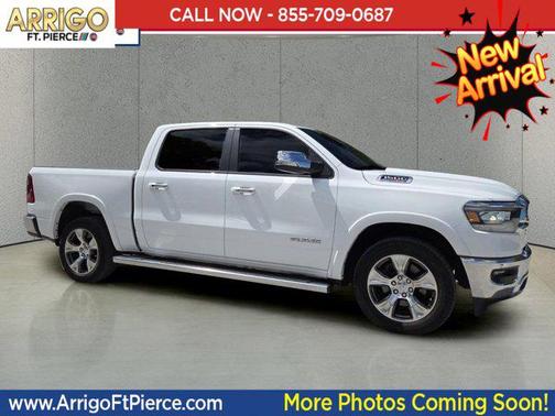 Bright White Clearcoat 2022 RAM 1500 Laramie