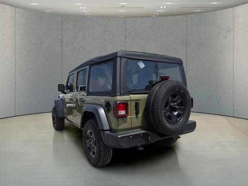 41 2025 Jeep Wrangler Sport