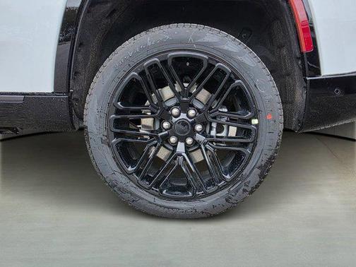 2026 Jeep Grand Wagoneer Limited Reserve 4x4