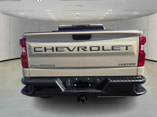 2023 Chevrolet Silverado 1500 Custom Trail Boss