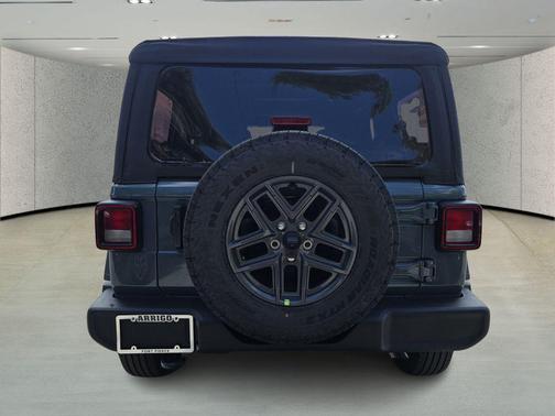 Anvil Clearcoat 2026 Jeep Wrangler Sport S