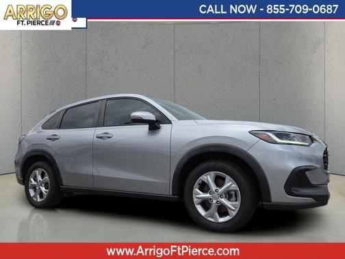 Lunar Silver Metallic 2023 Honda HR-V LX