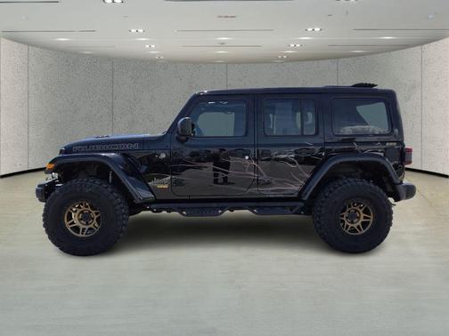 Black Clearcoat 2021 Jeep Wrangler Unlimited Rubicon 392