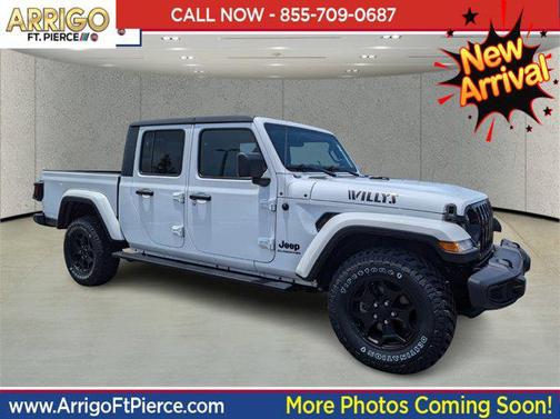 2021 Jeep Gladiator Willys 4x4