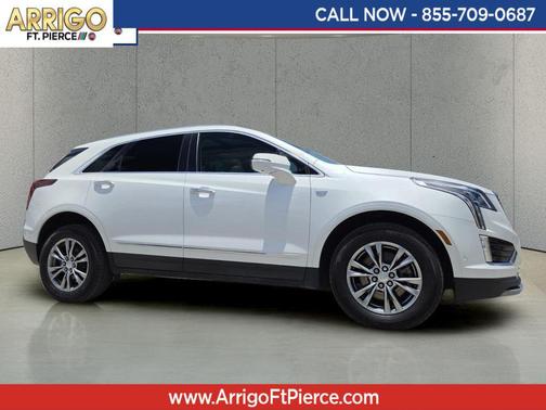 Crystal White Tricoat 2023 Cadillac XT5 Premium Luxury
