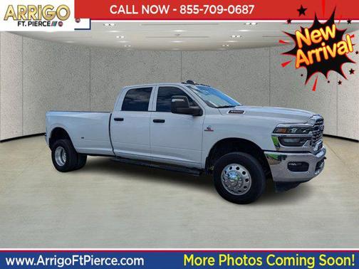 2025 RAM 3500 Tradesman Crew Cab 4x4 8' Box