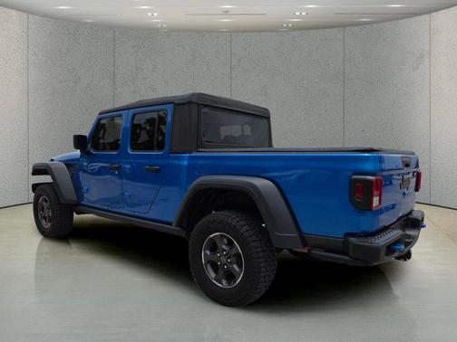 Hydro Blue Pearlcoat 2022 Jeep Gladiator Sport