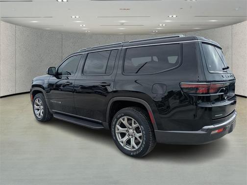 2022 Jeep Wagoneer Series II 4x4