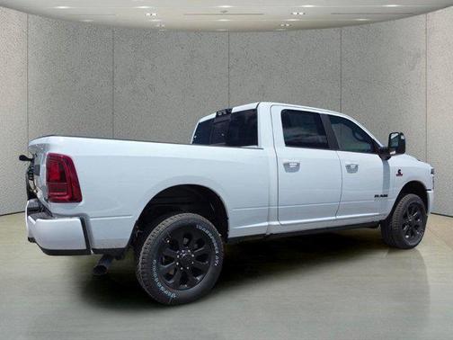 Bright White Clearcoat 2026 RAM 2500 Laramie Crew Cab 4x4 6'4' Box