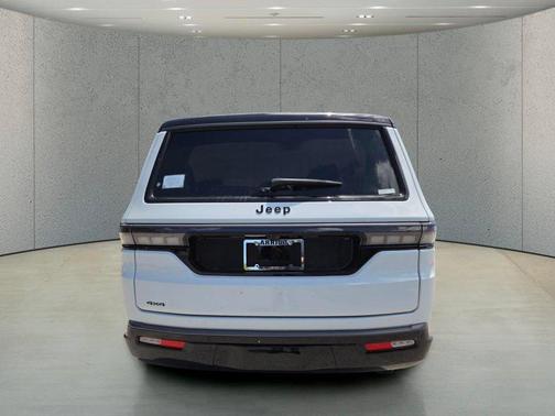 Bright White Clearcoat 2026 Jeep Grand Wagoneer L Summit Reserve 4x4