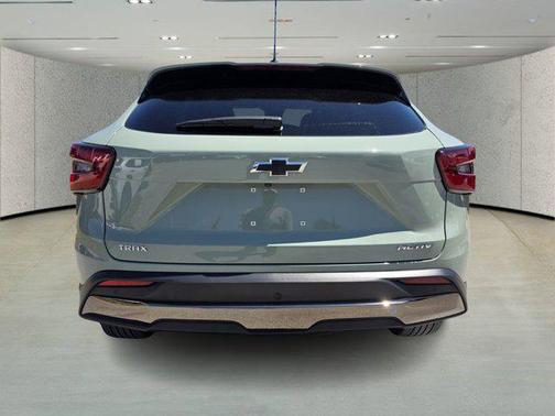 Cacti Green 2025 Chevrolet Trax FWD ACTIV