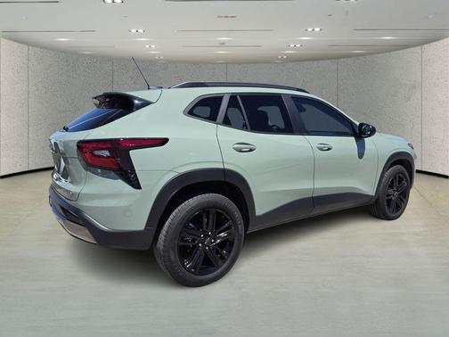 2025 Chevrolet Trax FWD ACTIV