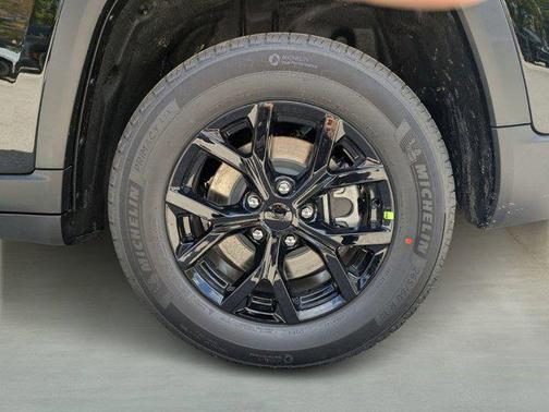 2026 Jeep Grand Cherokee L Altitude