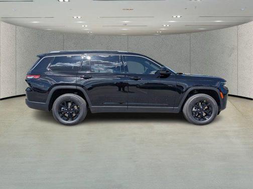 2026 Jeep Grand Cherokee L Altitude