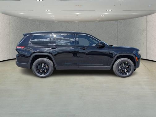 Diamond 2026 Jeep Grand Cherokee L Altitude