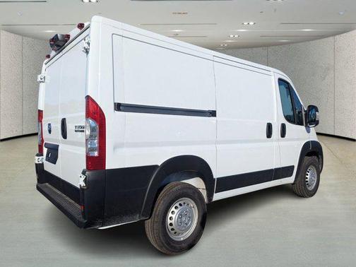 Bright White Clearcoat 2026 RAM ProMaster 1500 Low Roof