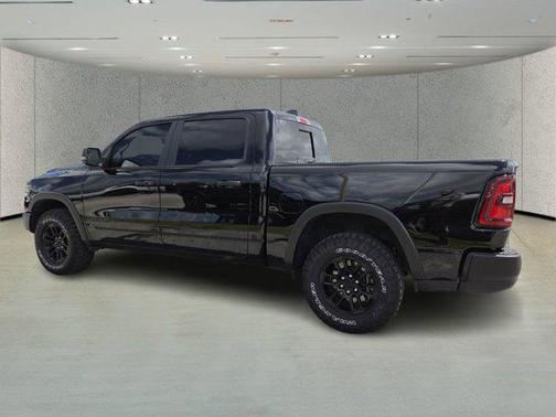 Diamond Black Crystal Pearlcoat 2025 RAM 1500 Rebel