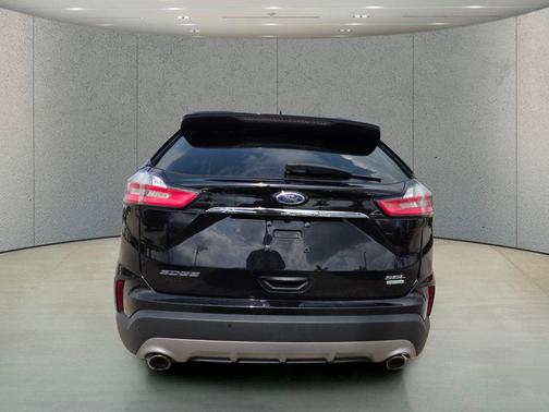 Agate Black 2020 Ford Edge SEL