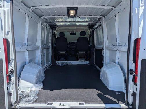 2025 RAM ProMaster 1500 Low Roof