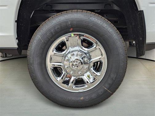 2025 RAM 2500 Tradesman Crew Cab 4x4 6'4' Box