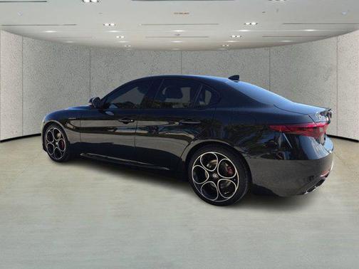 2022 Alfa Romeo Giulia Ti