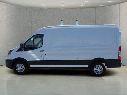 Oxford White 2023 Ford Transit-250 Base