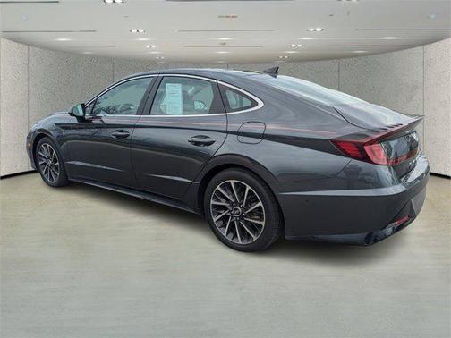 2021 Hyundai SONATA Limited