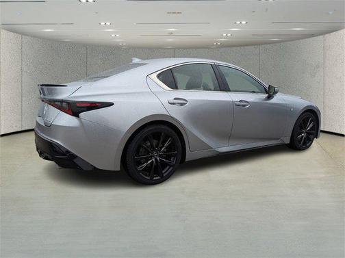 2022 Lexus IS 350 Base