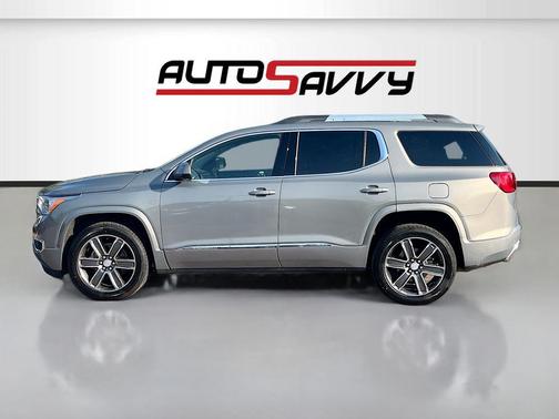 Pepperdust Metallic 2019 GMC Acadia Denali