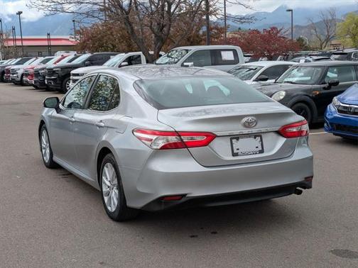 2018 Toyota Camry LE
