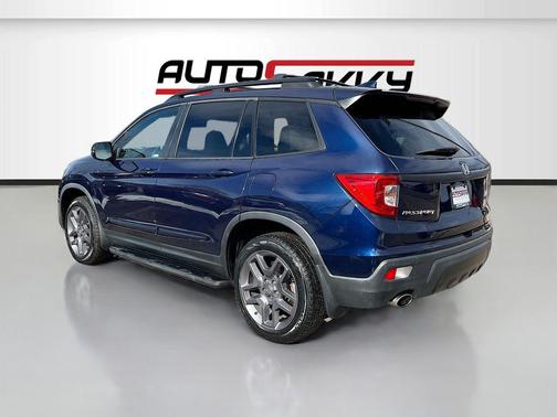 Obsidian Blue Pearl 2019 Honda Passport EX-L