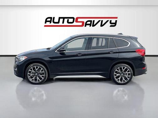 Black Sapphire Metallic 2022 BMW X1 sDrive28i