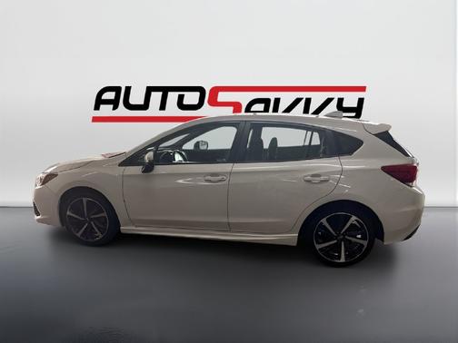Crystal White Pearl 2023 Subaru Impreza Base