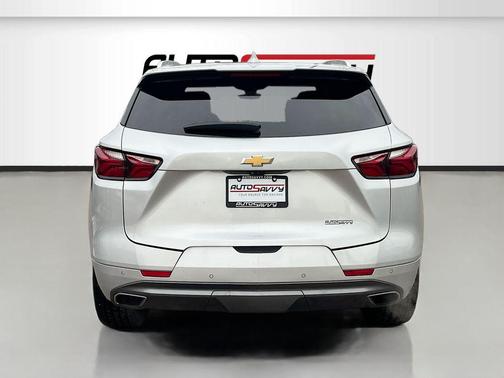 Silver Ice Metallic 2019 Chevrolet Blazer Premier