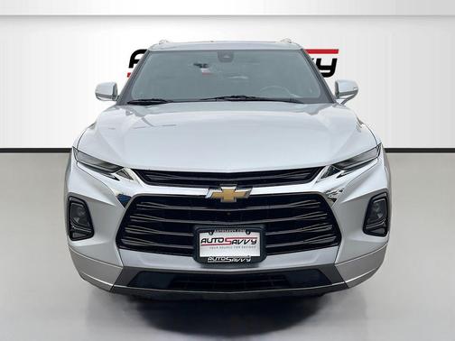 Silver Ice Metallic 2019 Chevrolet Blazer Premier
