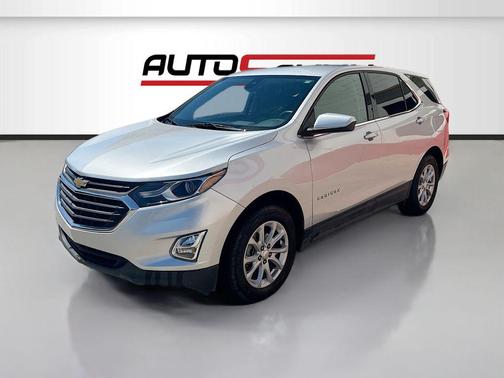 Silver Ice Metallic 2020 Chevrolet Equinox 1LT