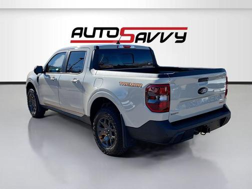 Desert Sand 2025 Ford Maverick Tremor