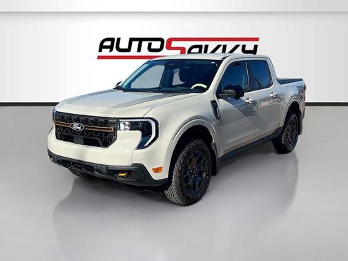 Desert Sand 2025 Ford Maverick Tremor