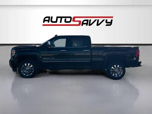Ebony Twilight Metallic 2019 GMC Sierra 2500 Denali