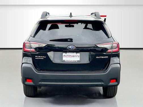 Crystal Black Silica 2023 Subaru Outback Base