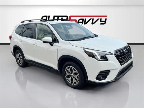 2024 Subaru Forester Premium