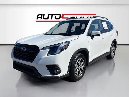 2024 Subaru Forester Premium