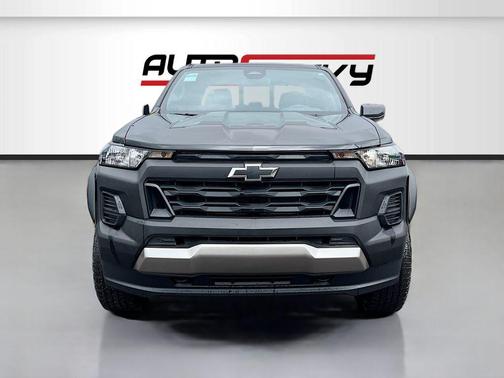 Black 2024 Chevrolet Colorado Trail Boss