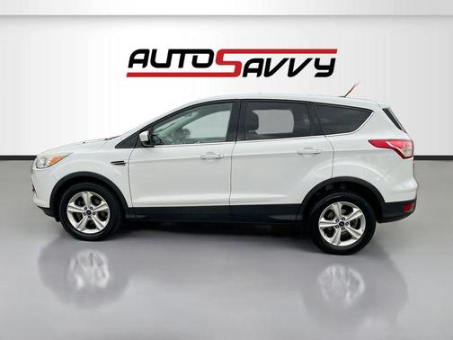 Oxford White 2014 Ford Escape SE