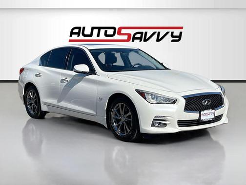 Majestic White 2017 INFINITI Q50 3.0t Signature Edition