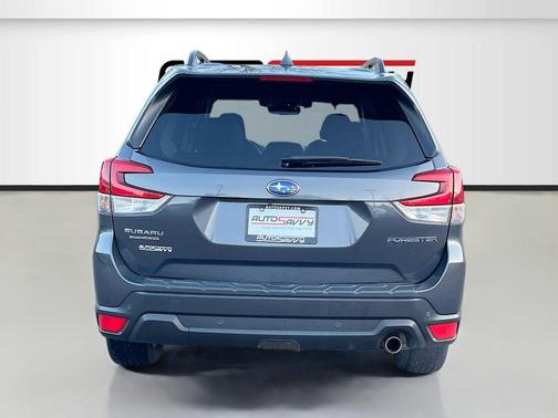 Magnetite Gray Metallic 2021 Subaru Forester Limited