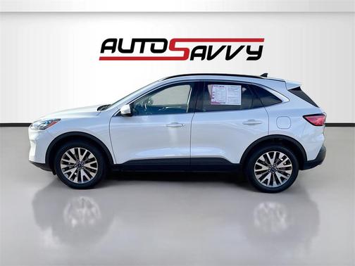 2022 Ford Escape Titanium