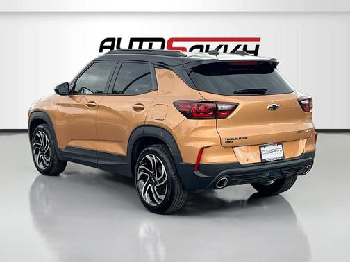 Copper Harbor Metallic 2024 Chevrolet Trailblazer RS