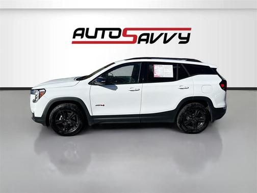 2024 GMC Terrain AWD AT4