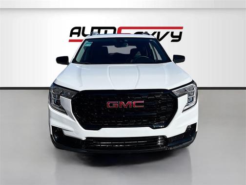 2024 GMC Terrain AWD AT4